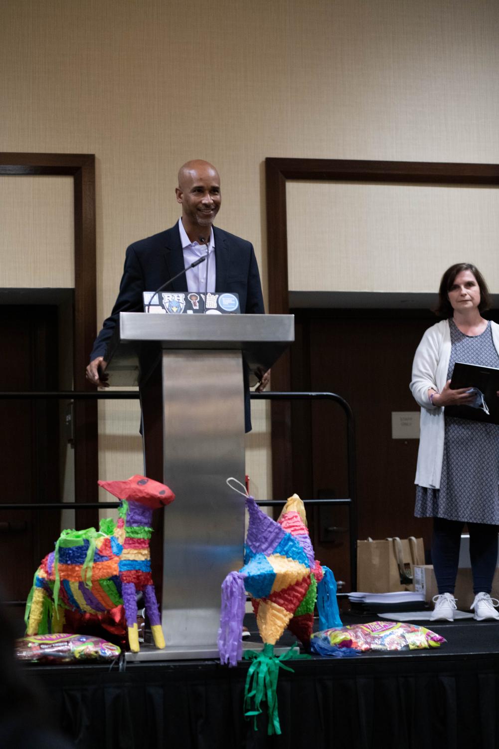 TAJE Honors Educators at Fall Fiesta